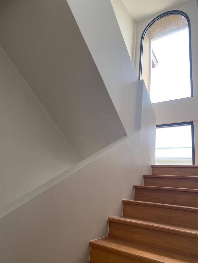 ขายถูกทาวน์โฮม 3 ชั้น มบ. เกษมสันต์1 ลาดพร้าว71 ถนนนาคนิวาส ขนาด 25 ตรว. 3 นอน 3 น้ำ บ้านสวย บ้านเปล่า รีโนเวทใหม่ทั้งหลัง ใกล้ เซ็นทรัลอีสต์วิลล์ 4