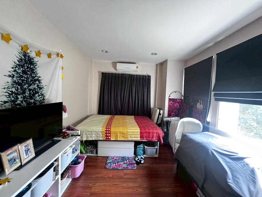 หมู่บ้านเดอะเซนโทร อ่อนนุช-ลาดกระบัง ซอย 20 ถนนลาดกระบัง แขวงลาดกระบัง เขตลาดกระบัง กรุงเทพมหานคร 16