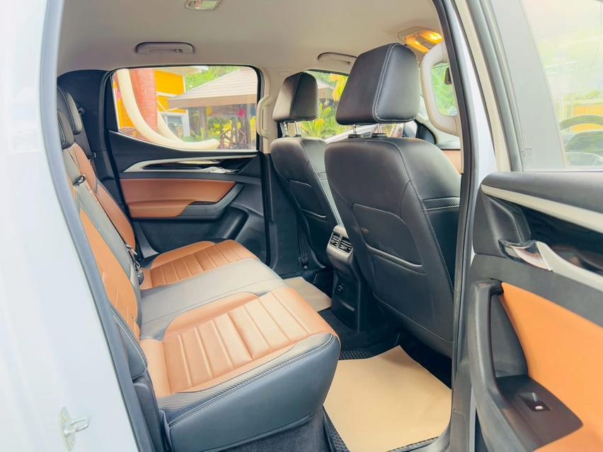 #MG EXTENDER 4 ประตู 2.0 GRAND X i-Smart ปี 2022  #รับประกันไมล์แท้  67,xxx กม เกียร์ : ออโต้ เครื่องยนต์2,000 ดีเซล สี : ขาว  10