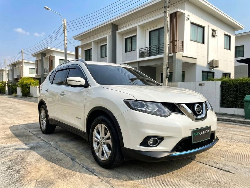 NISSAN X-TRAIL HYBRID TOP ขับ 4 เกือบ 2016