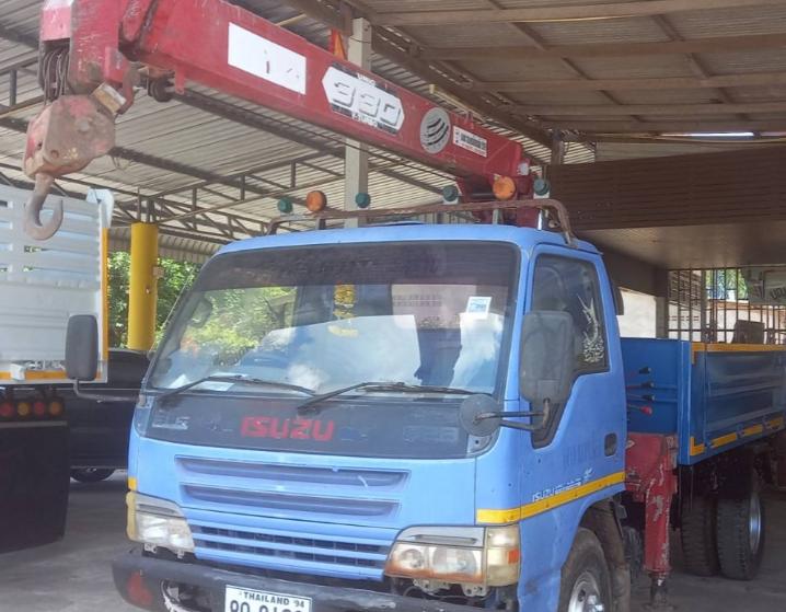 ขาย หกล้อดั้มพ์ ISUZU NPR130 แรง ปี48