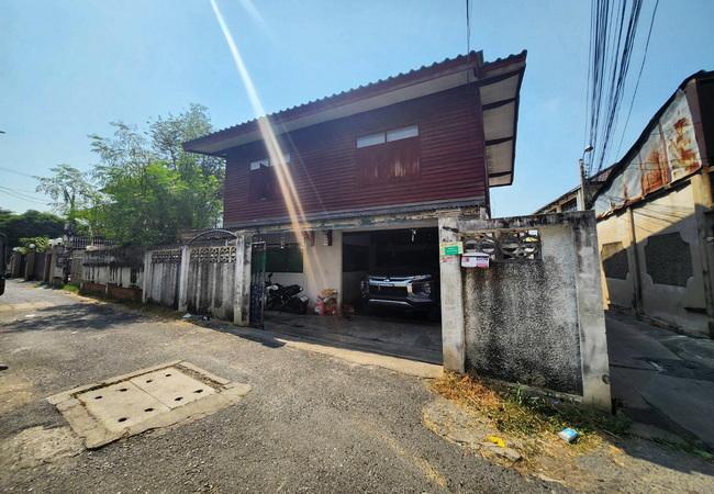 ขายบ้านเดี่ยว ถนนจรัญสนิทวงศ์ ซอย 37 เขตบางกอกน้อย กรุงเทพมหานคร 1