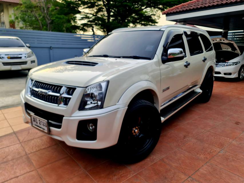 ISUZU MU-7 CHOIZ 3.0 AUTO