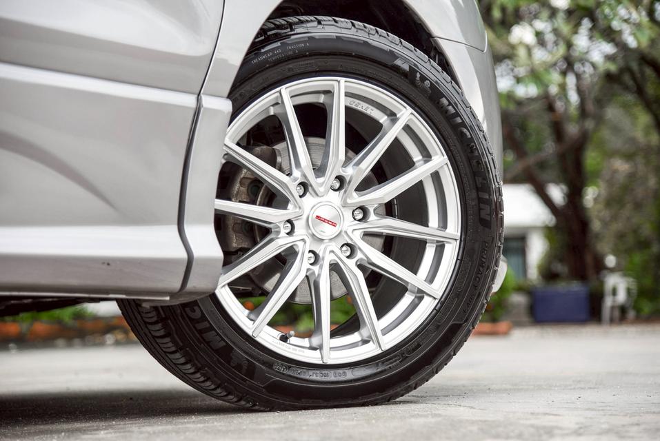 รหัสรถ CBL2738 HYUNDAI H-1 2.5 Deluxe AT 2017 9