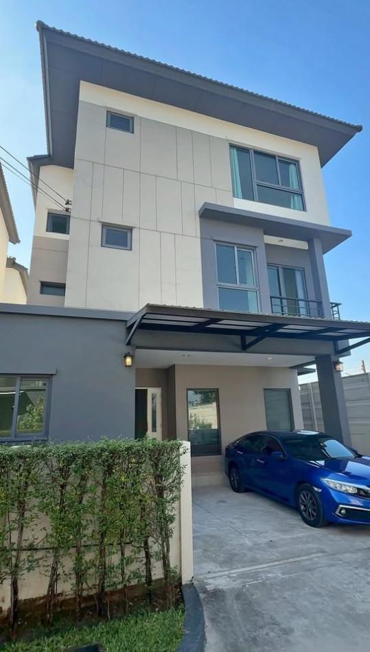 ให้เช่าบ้าน3ขั้น บ้านกลางเมือง ดิ อิดิชั่น พระราม 9-พัฒนาการ ไลน์ไอดี ✅ @ibx7531n 1