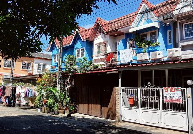 ขายและให้เช่าทาวน์เฮ้าส์ หมู่บ้านศิรินเทพ 9 ซอยราษฎร์พัฒนา 14 สะพานสูง กรุงเทพมหานคร 1