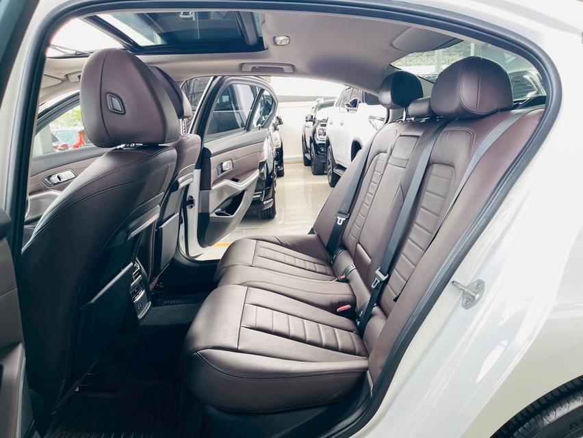 BMW 320Li 2.0 LUXURY GRAN 2021🚘 รูปที่ 12