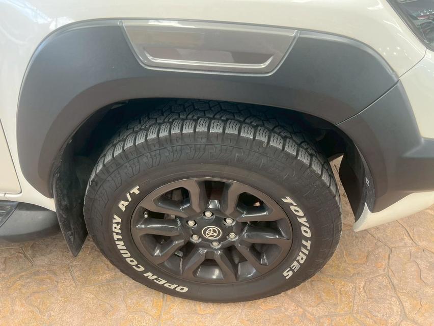 Toyota hilux revo 2.4 prerunner double rocco รูปที่ 6