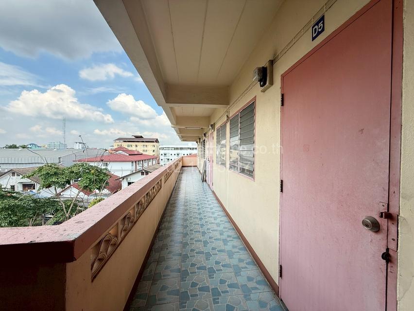 อพาร์ทเม้นท์ 4 ชั้น ซอยรังสิต-นครนายก6 ถนนรังสิต-นครนายก ถนนพหลโยธิน ตำบลประชาธิปัตย์ อำเภอธัญบุรี จังหวัดปทุมธานี    9