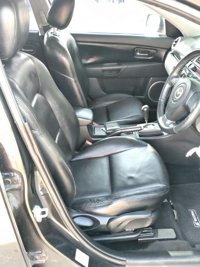 รถยนต์ Mazda 3 รุ่น 5ประตู ปี 2008 รถ 2มือ ไมล์186,000 ขับดีมาก ไม่ต้องทำอะไรเลย แค่สีภายนอกไม่ค่อยสวย มาทดลองขับได้ ราคา 83,000 บาท095-5496225 7