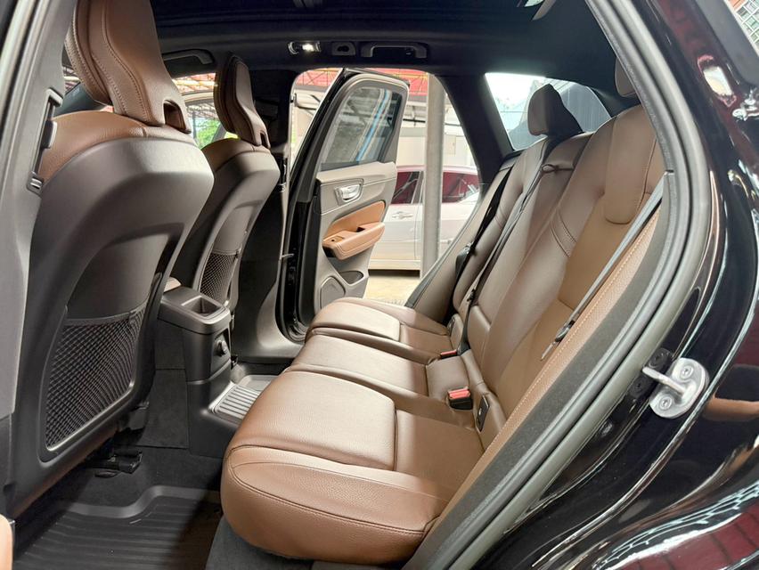 VOLVO XC60 2.0 Recharge Plus T8 AWD ปี 2023 รูปที่ 15