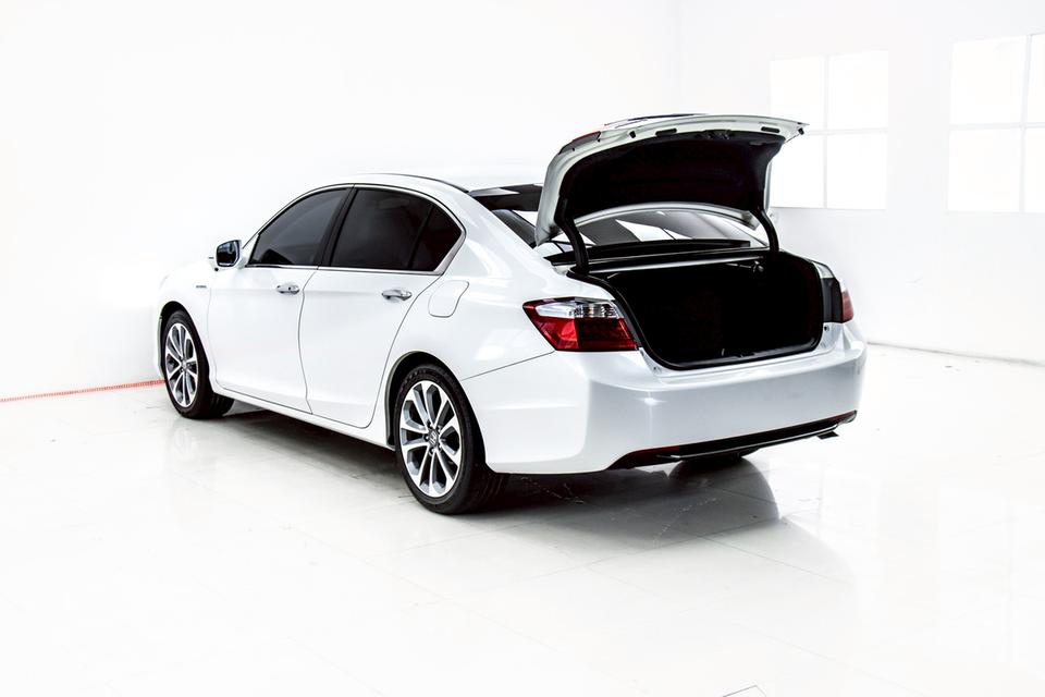 รหัสรถ 3A927 ACCORD 2.0 HYBRID 2015 8