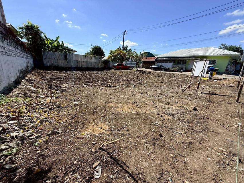 Vายด่วน ที่ดิน 108 ตารางวา ติดถนนคอนกรีตสาธารณะ ซอย รามอินทรา 65 แยก 2-4 เขตบางกะปิ กทม 10