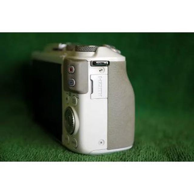Canon EOS M3 Mirrorless WiFi NFC Camera White Body 6