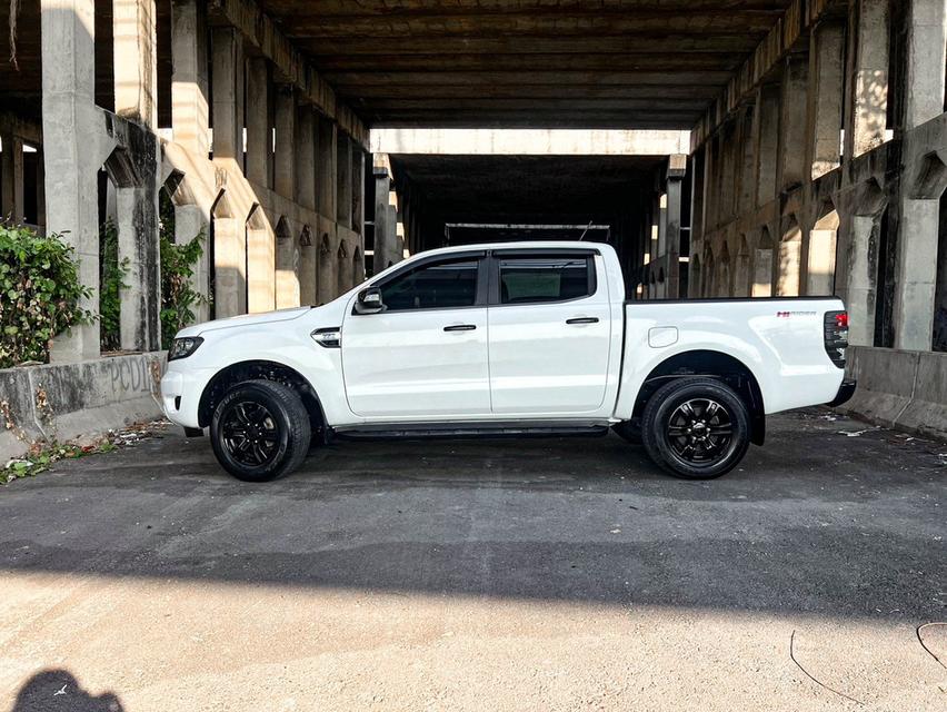 FORD RANGER 2.2 XLT HI-RIDER DOUBLE CAB ปี 2022 โฉม HI-RIDER DOUBLE CAB  เกียร์ ธรรมดา ดีเซล สีขาว รถบ้านพร้อมใช้งาน ไมล์เพียง 67,963 km. 7