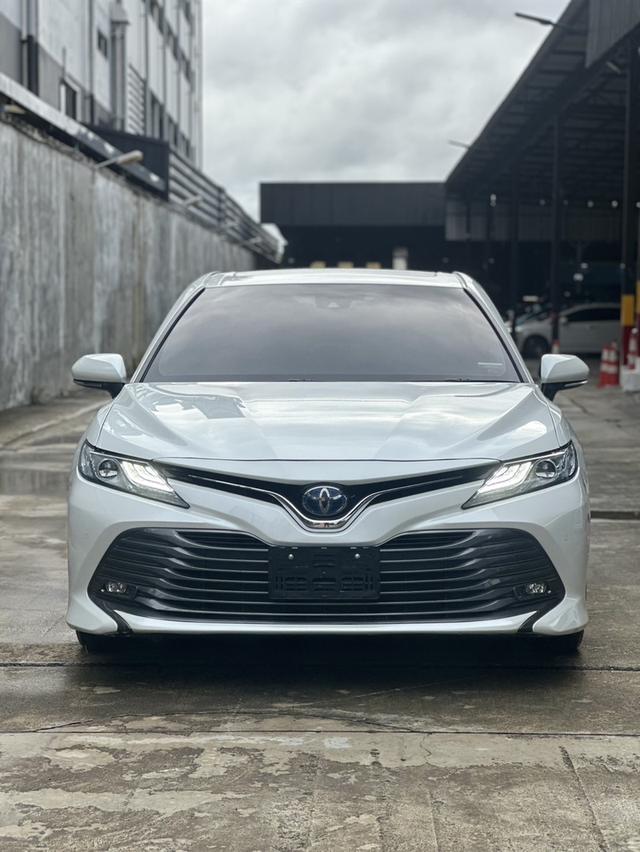 ‼️รถเข้าใหม่‼️ ✅ TOYOTA CAMRY 2.5 HEV PREMIUM ✅ ปี 2021 ✅ ไมล์ 60,000 km ✅ ราคา 898,000 บาทA ราชพฤกษ์ รูปย่อยที่ 2