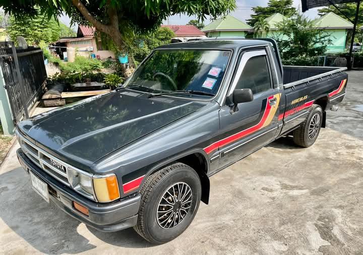 TOYOTA HILUX HERO ปี 2532 2