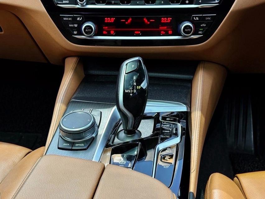 BMW 530e M Sport LCIปี 2021 เลขไมล์ 41,xxx km. รูปที่ 14