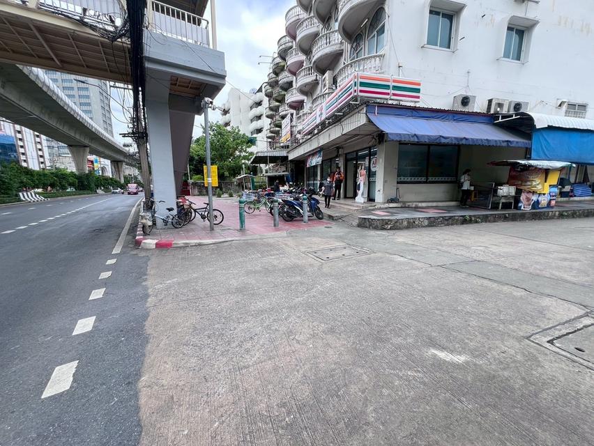 ขายอาคารพาณิชย์ 4 ชั้น ซอยเพชรเกษม50/4 ใกล้รถไฟฟ้าสถานีภาษีเจริญ 5