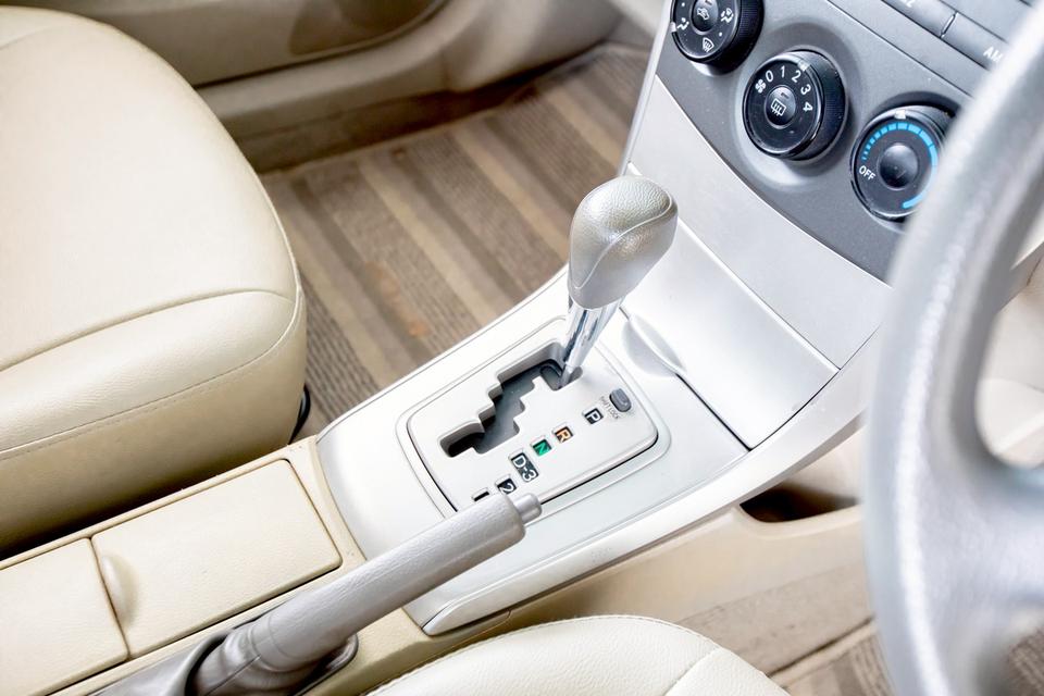 Toyota Altis 1.6G ปี 2008 เกียร์ออโต้ สีน้ำตาล สวยสภาพดีมากๆ  19