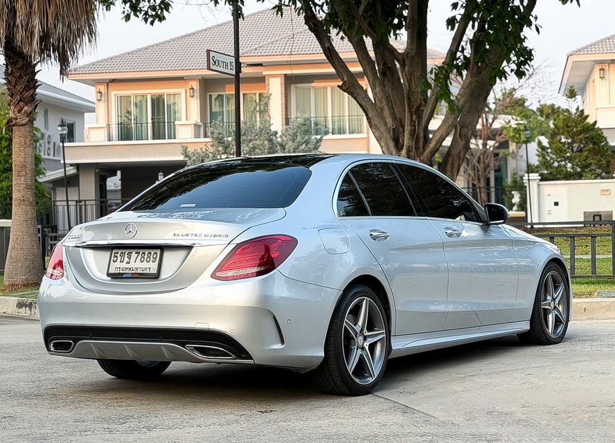 รหัสรถ AVA7889 🌟 Benz C300 AMG Dynamic W205 ปี 2016 ดีเซล รูปย่อยที่ 4