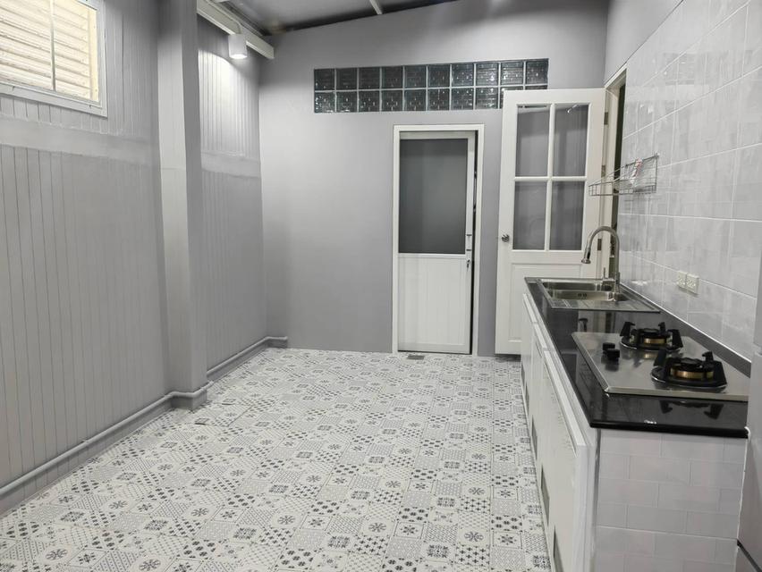 ให้เช่าโฮมออฟฟิศ 4 ชั้น โครงการพลัสพาร์ค อเวนิว ลาซาล-ศรีนครินทร์ 6