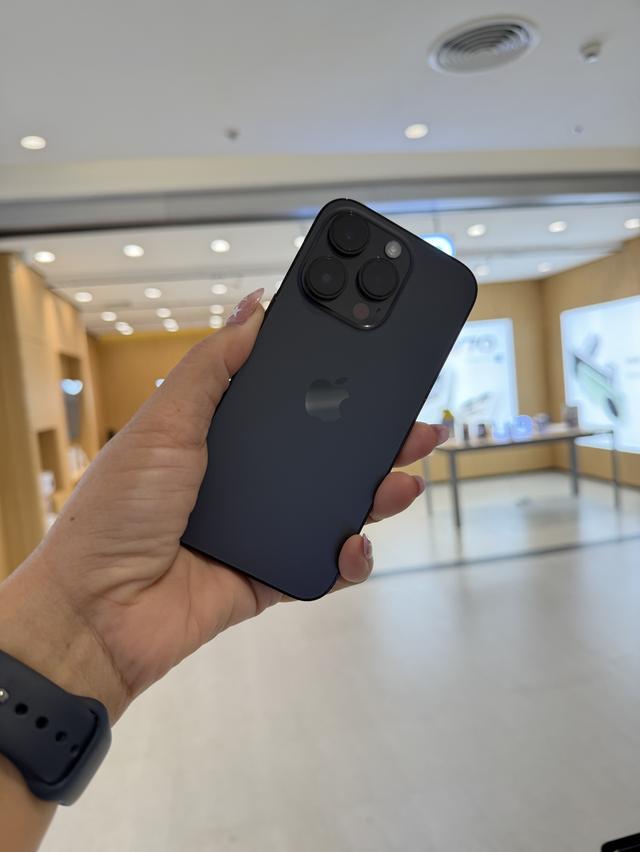 iPhone 14 Pro สีดำ 128 ผ่อนได้  รับเทิร์น