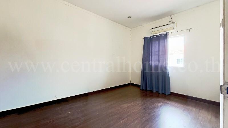 ทาวน์โฮม ไอลีฟ ทาวน์ พระราม 2 กม.14 ต่อเติมครบ สภาพดี พร้อมอยู่ 19