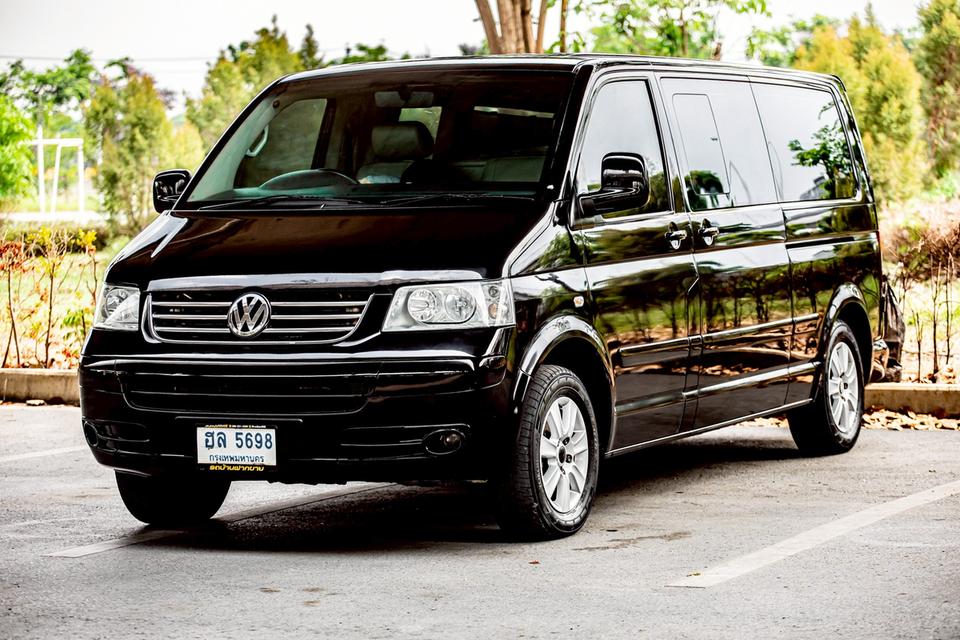 VOLKSWAGEN CARAVELLE 2.5 TD ดีเซล ปี 2010 สีดำ มือเดียวป้ายแดง