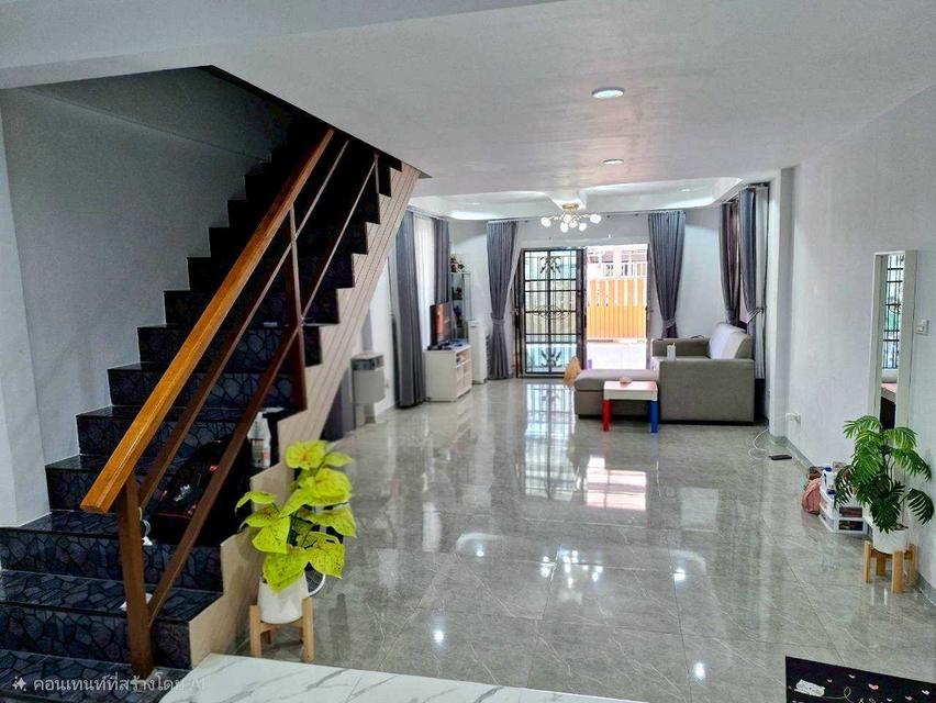 บ้านเดี่ยว2ชั้น 50ตร.วา ทำเลติดรถไฟฟ้าสีชมพู1.5กม 11