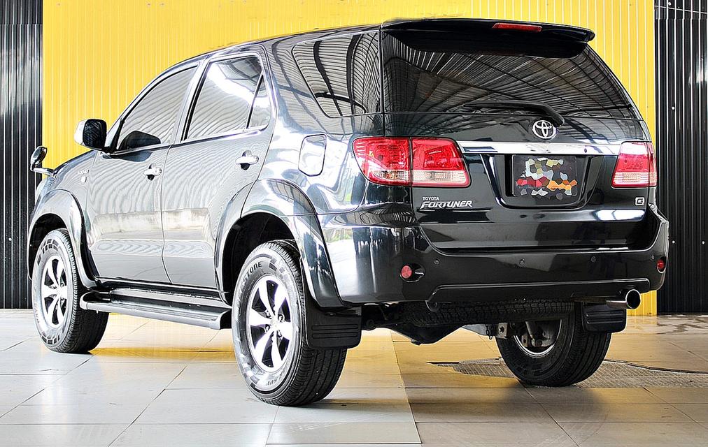 TOYOTA FORTUNER 3.0 G 4WD รูปที่ 5