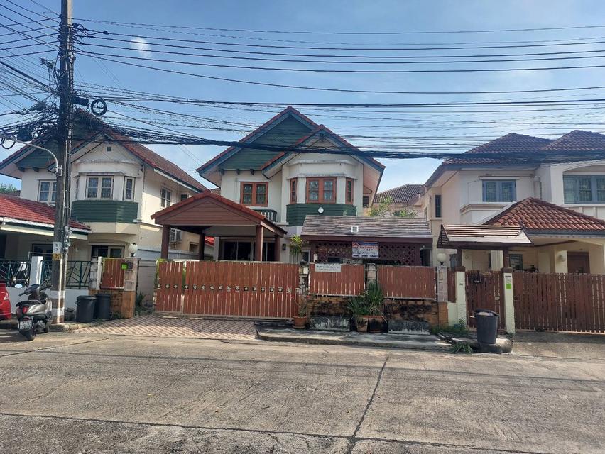 บ้านพร้อมที่ดิน หมู่บ้านสิรีนเฮ้าส์ วัชรพล 3