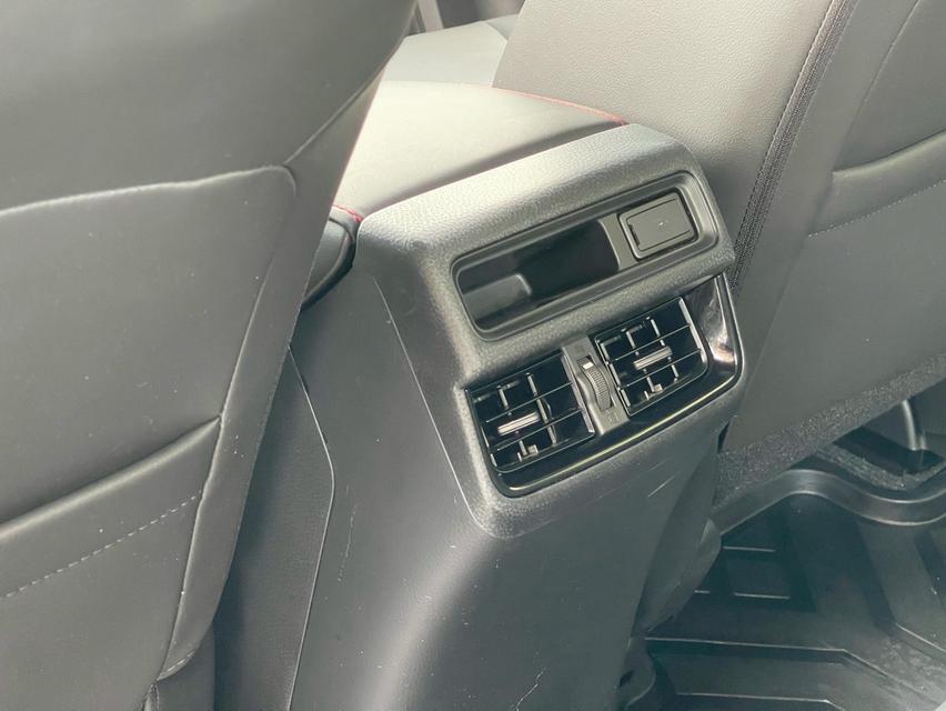 รหัสรถ PJP8084 2024 ISUZU D-Max 1.9 CAB-4 Hi-Lander X-Series Z AT 14
