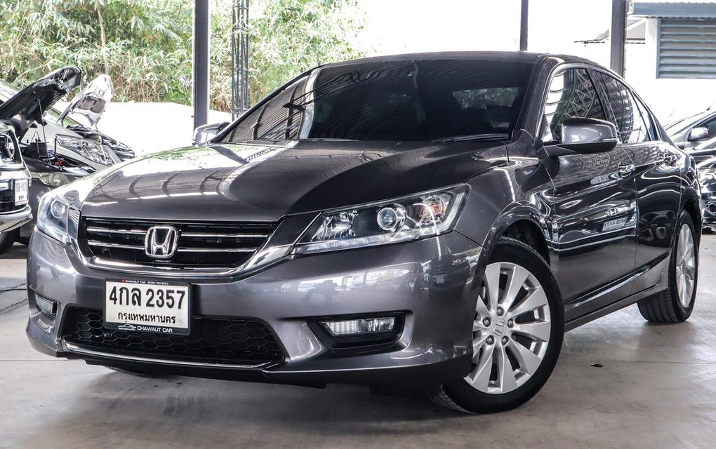 ปี2015 HONDA ACCORD 2.0EL 2