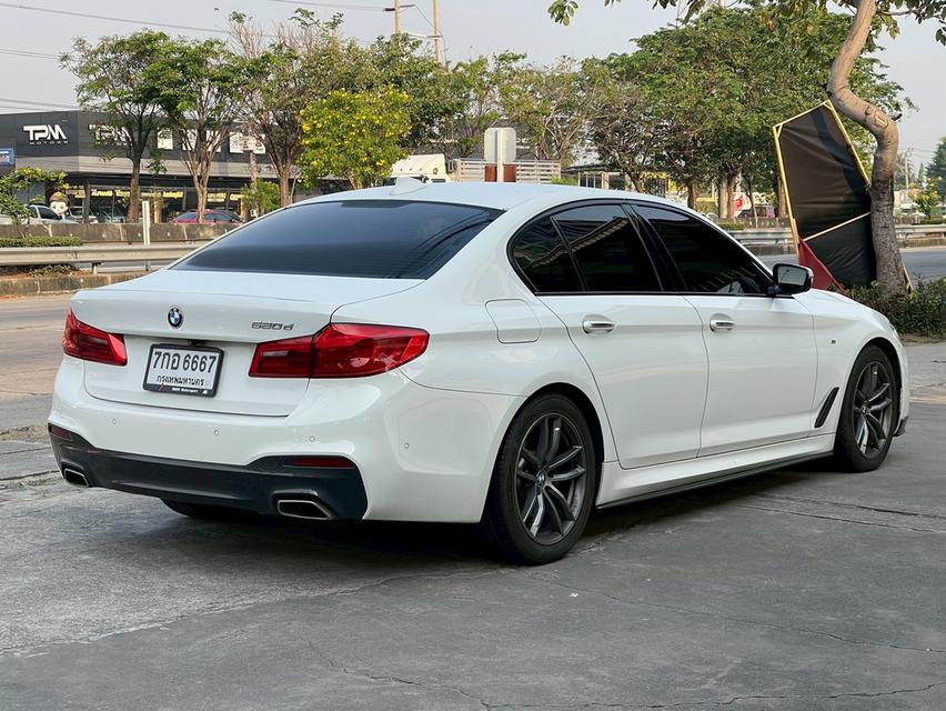 รหัสรถ PJP6667 2019 BMW 520d M Sport รูปที่ 6