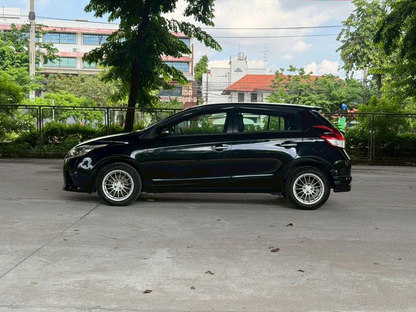ขายรถ Toyota Yaris 1.2G ปี 2015 สีดำ เกียร์ออโต้ 7