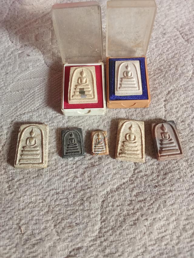 พระสมเด็จพระเครื่องงง