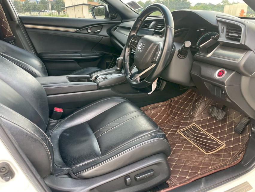 HONDA CIVIC FK 1.5 TURBO สีขาว ปี 2017 เกียรออโต้ 11