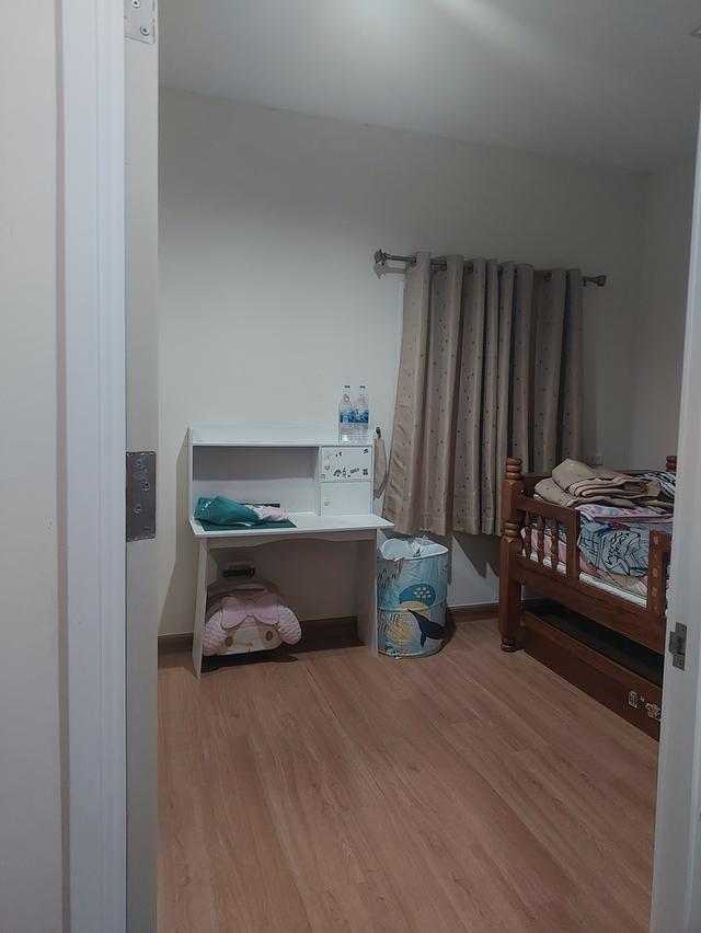 บ้านทาวน์โฮม 2 ชั้น พร้อมเข้าอยู่ 10