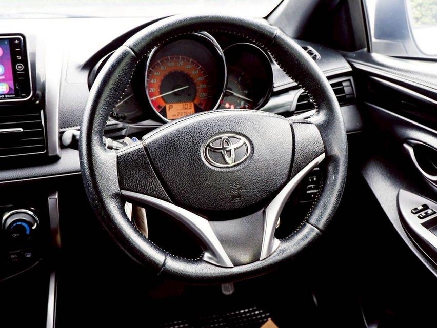 รหัสรถ QT5976 Toyota Yaris 1.2 TRD เกียร์ออโต้ สีขาว ปี 2015 12