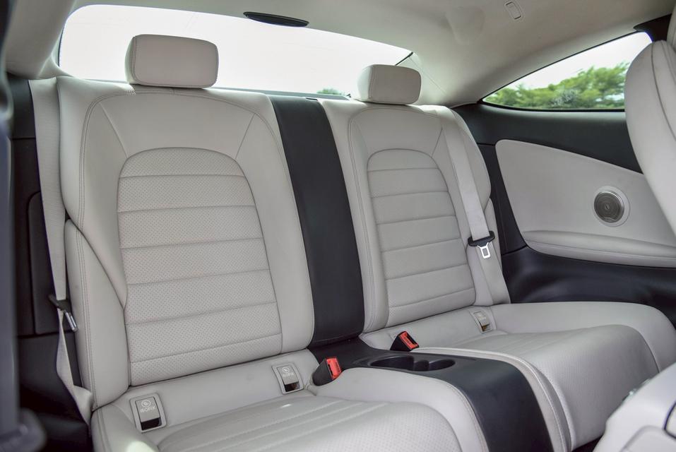 รหัสรถ CBL8025 Mercedes-Benz C250 2.0 Sport Coupe [W205] AT 2018 10
