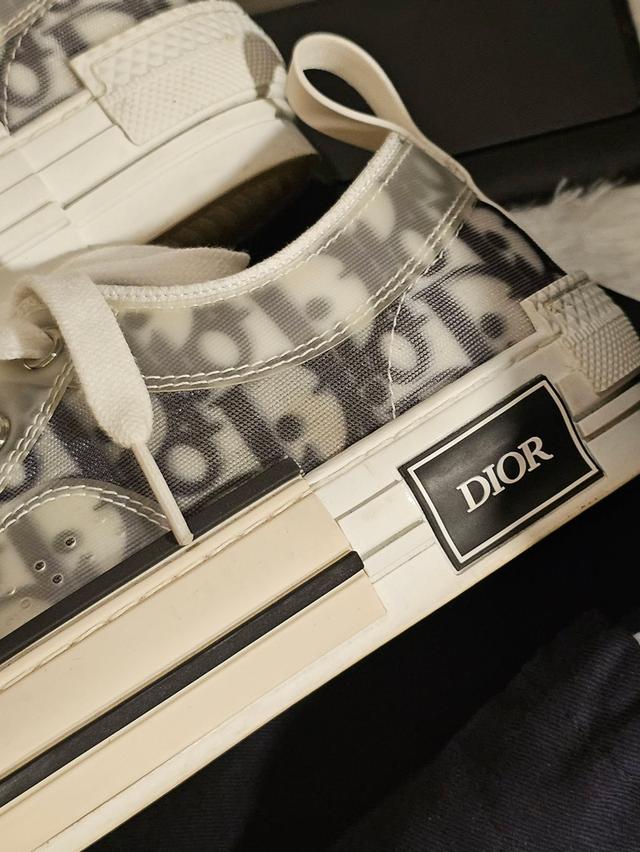 Dior B23 sneaker Size 37(23.5) Condition Used like very very new รูปที่ 2