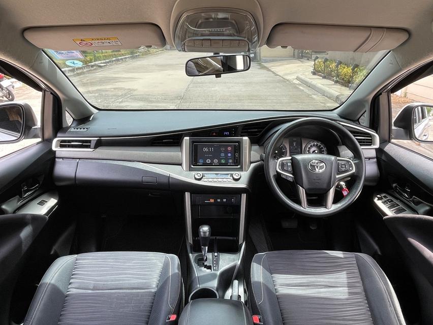 ขาย Toyoya Innova Crysta 2.8G ปี20 9