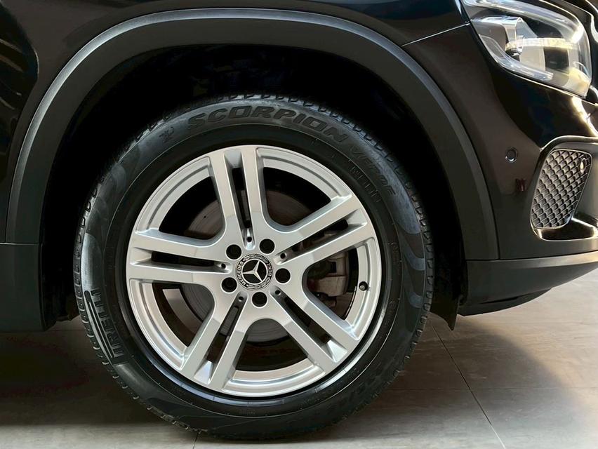 Mercedes-Benz GLB200 1.3 W247 Progressive SUV 9
