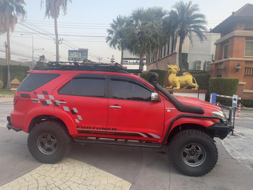 Toyota fortuner 05 แต่งเต็ม ขาย365000