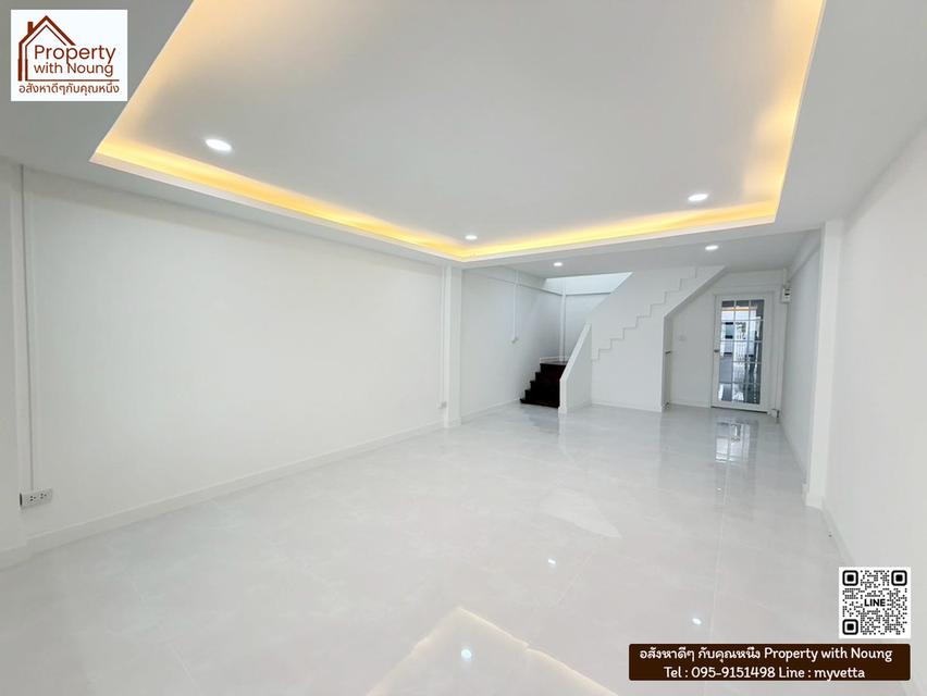 ทาวน์เฮาส์ลาดปลาเค้า 2 ชั้น แถมฟรี แอร์ 2 เครื่อง ซอยเสนานิคม1 ถนนเสนานิคม1 ซ.38 ลาดปลาเค้า รีโนเวทใหม่พร้อมอยู่ มีปั๊มน้ำ 12