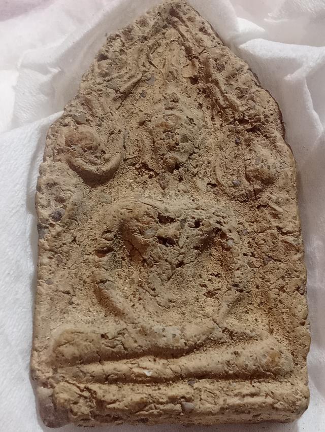 ขุนแผนกรุบ้านกร่างพิมพ์ทรงพลใหญ่