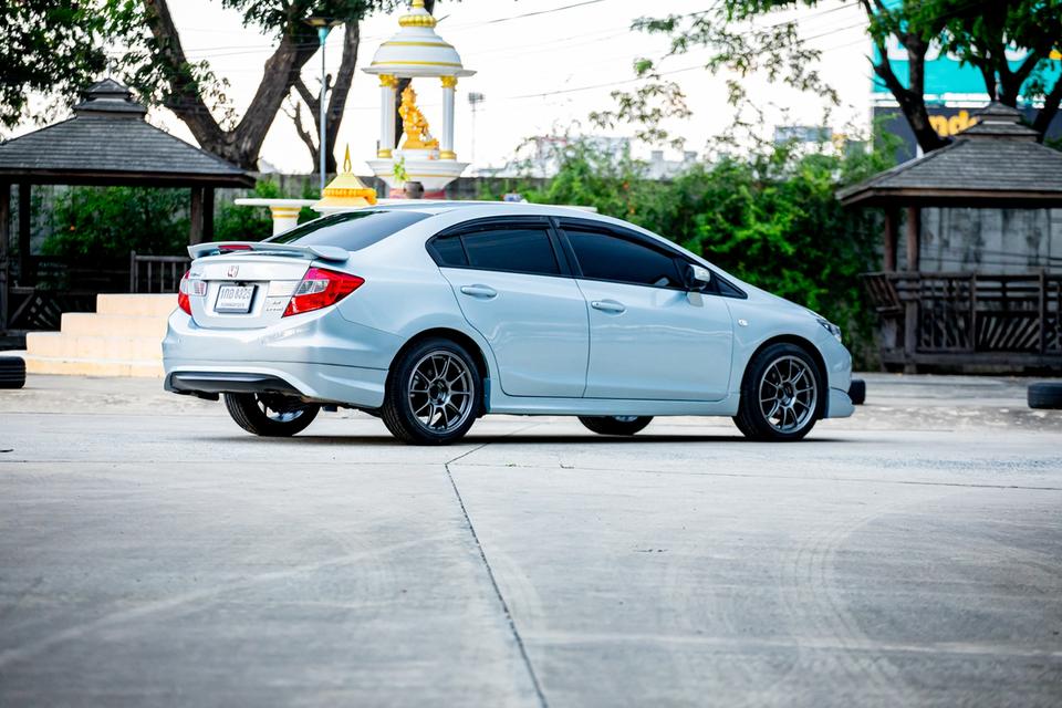 #HONDA #CIVIC FB 1.8 S ปี 2013เกียร์ออโต้ | สีฟ้า | มือเดียวป้ายแดง✨ รถสวย คลีน เดิมๆ สภาพดีมาก✅ มือเดียวป้ายแดง✅ ไม่เคยชน | ไม่เคยติดแก๊ส✅ ไมล์แท้ รูปที่ 8