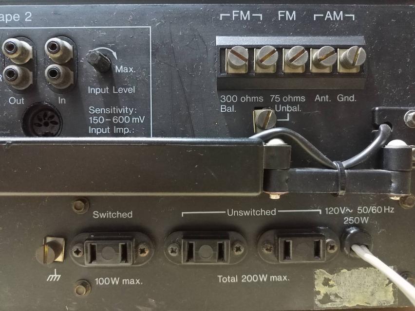 ขายรุ่นใหญ่สุดๆ Monster Stereo FM/AM Receiver / Amplifier TANDBERG TR-2080 รูปที่ 11