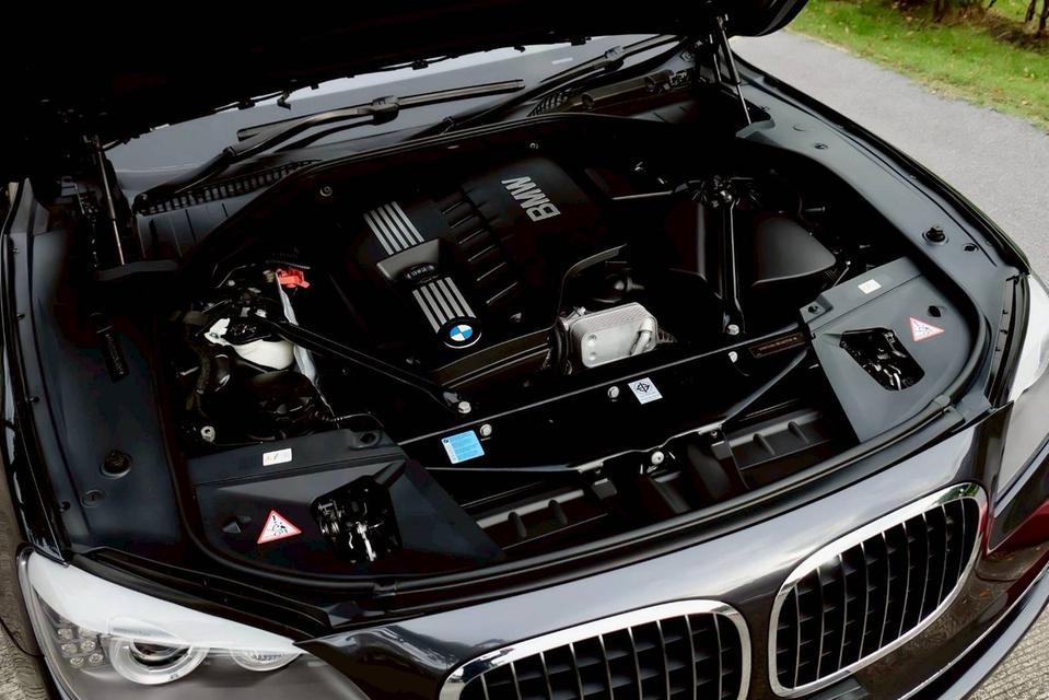 รหัสรถ PR5453 Bmw (F02) 730li Long Wheelbase ปี 2011  20